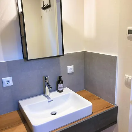 Riedlodge Bodensee-ober * Riedhausen